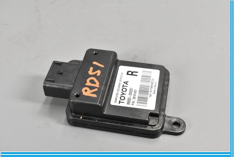 Load image into Gallery viewer, 07-12 Lexus LS460 Front Right Seat Occupant Detection Module 899520w031 Oem

