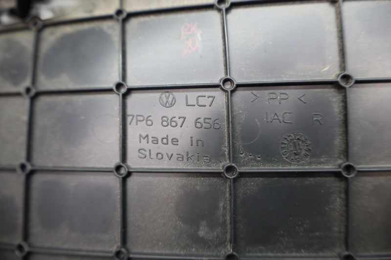 Load image into Gallery viewer, 11-17 Volkswagen VW Touareg Right Side Trunk Hatch Panel Cover 7P6867656 Oem
