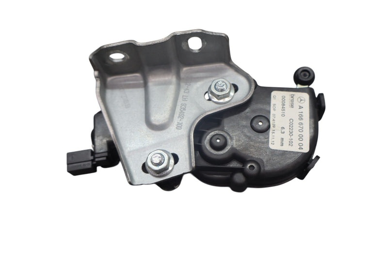 Load image into Gallery viewer, 06-19 Mercedes X164 GL450 GLS550 Rear Left Quarter Window Glass Regulator Oem

