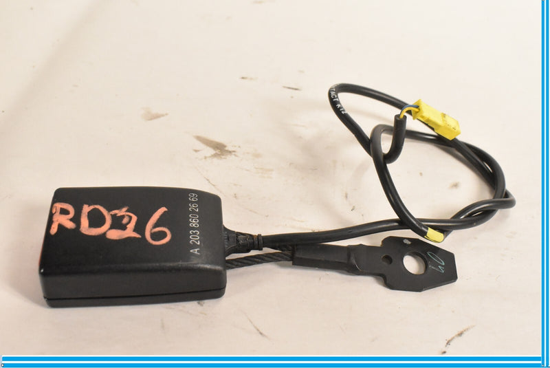 Load image into Gallery viewer, 03-09 Mercedes CLK550 CLK500 CLK55 AMG Front Right Seat Belt Buckle Oem
