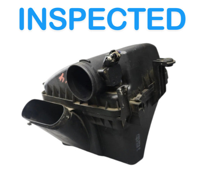 Load image into Gallery viewer, 02-05 Ford Thunderbird Air Intake Cleaner Box W/ Maf Black 22020-50210 OEM
