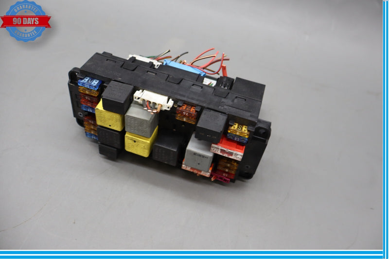 Load image into Gallery viewer, 05-11 Mercedes R171 SLK280 SLK350 Front SAM Module Relay Fuse Box Oem
