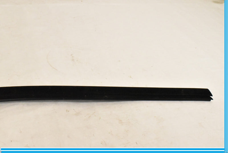 Load image into Gallery viewer, MERCEDES C300 W204 FRONT RIGHT DOOR WINDOW BELT WEATHERSTRIP SEAL OEM 2008-14
