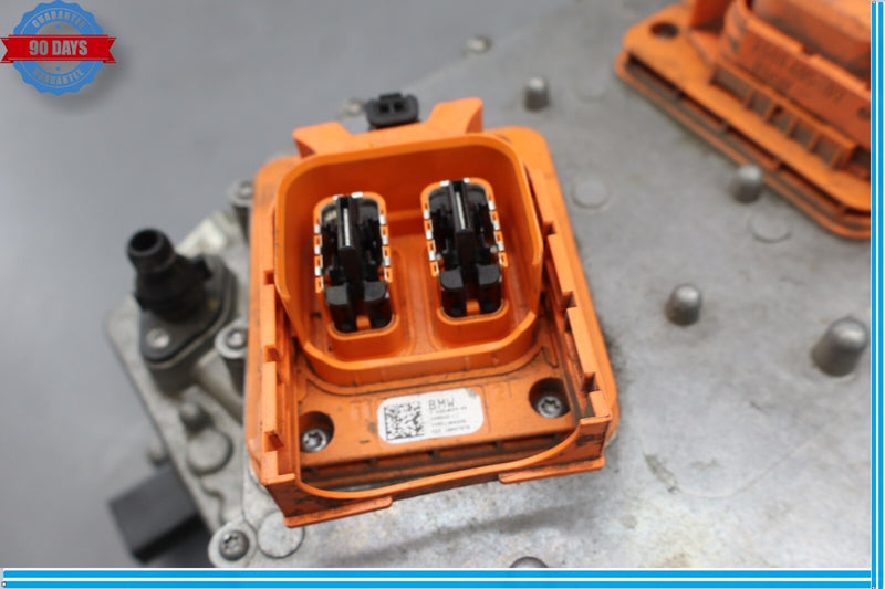 Load image into Gallery viewer, 14-16 BMW i3 i3s Rex Control Unit KLE Convenience Charging Module Oem
