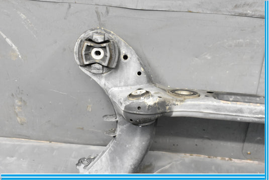 10-16 Mercedes E350 E550 Rear Subframe Sub Frame Cross Member Crossmember Oem