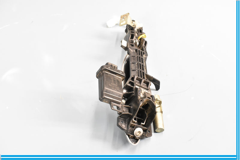 Load image into Gallery viewer, 07-12 Lexus LS460 Rear Left Passenger Side Exterior Door Handle 8999133010 Oem
