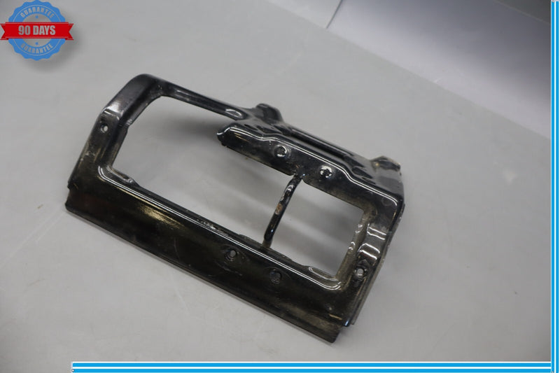 Load image into Gallery viewer, 10-13 Mercedes S400 S550 Distronic Cruise Control Sensor Bracket Oem
