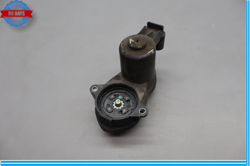 Load image into Gallery viewer, 11-16 BMW 535i xDrive Left Driver Side Parking Brake Actuator Motor Oem

