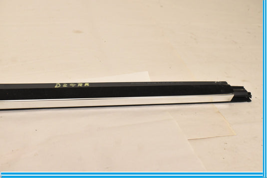 09-15 BMW F01 F02 750i 750Li Rear Right Inner Window Channel Cover 7206450 Oem