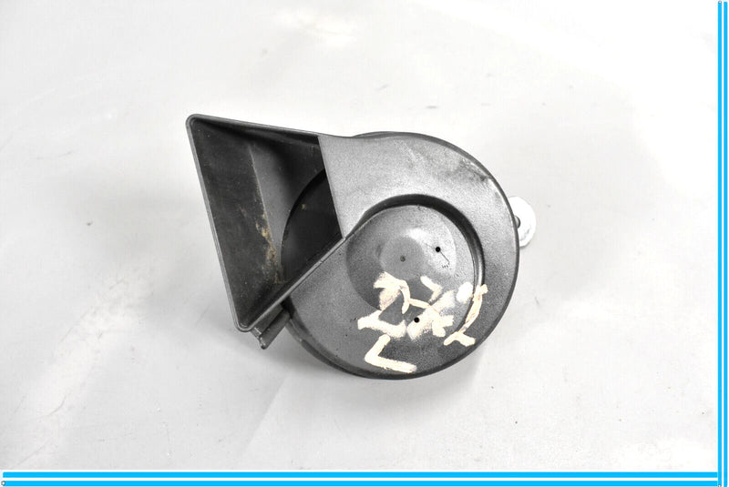 Load image into Gallery viewer, 00-06 Mercedes S500 S600 W220 Left High &amp; Low Tone Horn Signal Oem
