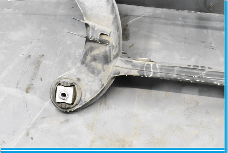 Load image into Gallery viewer, 10-16 Mercedes E350 E550 Rear Subframe Sub Frame Cross Member Crossmember Oem
