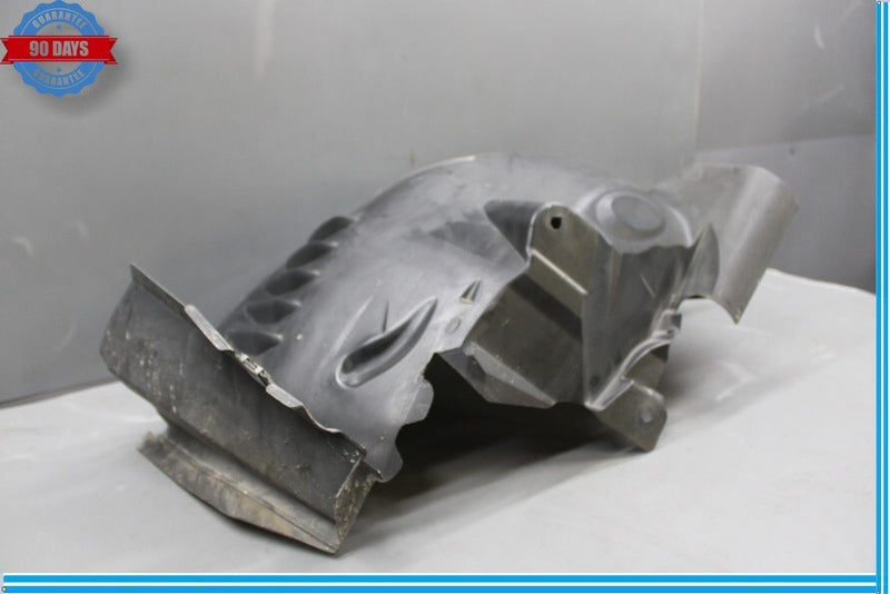 Load image into Gallery viewer, 08-14 Mercedes W204 C300 C350 Front Right Side Fender Liner Splash Guard Oem
