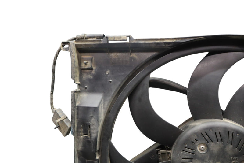 Load image into Gallery viewer, 12-18 BMW 320i 328i F30 Front Radiator Cooling Fan Shroud Assembly 7640511 Oem
