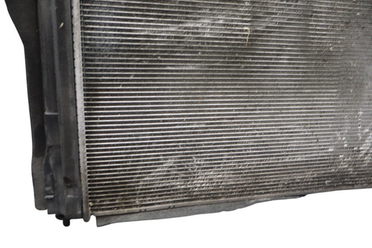 15-18 Hyundai Genesis G80 Engine Motor Coolant Cooling Radiator Oem
