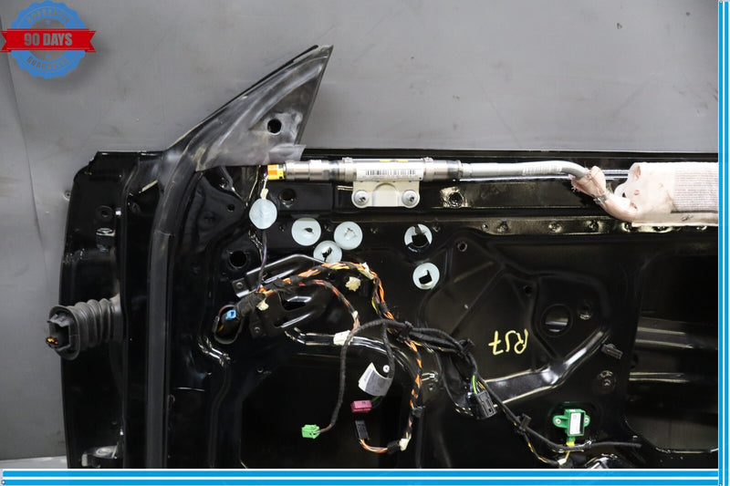 Load image into Gallery viewer, 12-20 Mercedes R172 SLK250 SLK350 Right Exterior Door Shell Panel Panel Oem
