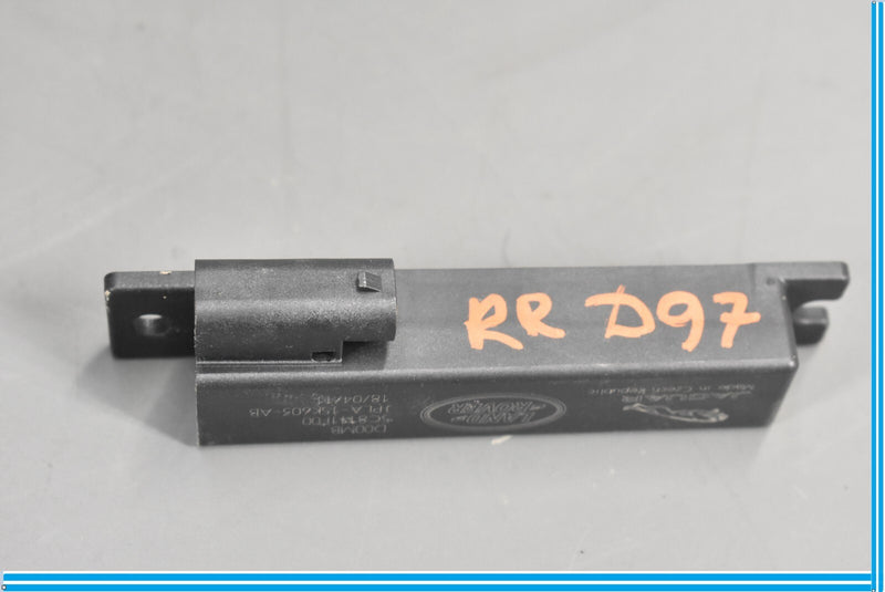 Load image into Gallery viewer, 18-20 Jaguar E-Pace Rear Right Passenger Side Keyless Entry Antenna Oem
