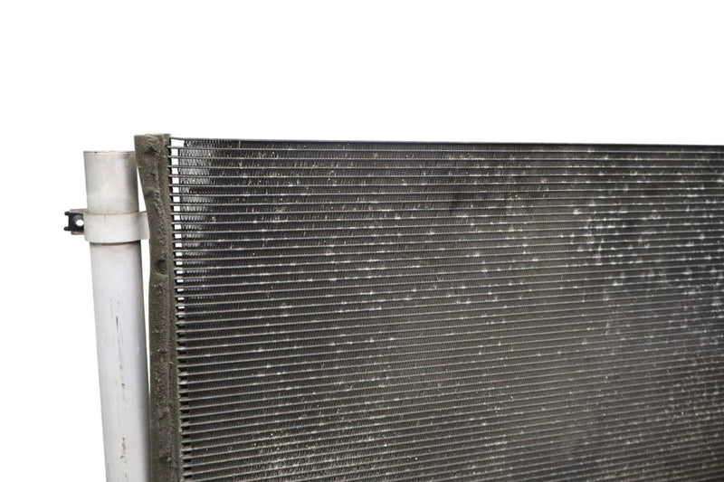 Load image into Gallery viewer, 11-14 Hyundai Equus Signature AC A/C Air Conditioning Condenser 976063N160 Oem
