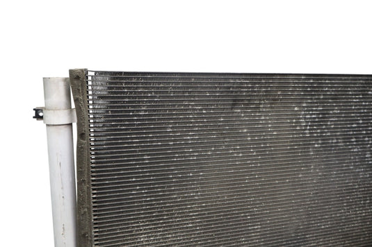 11-14 Hyundai Equus Signature AC A/C Air Conditioning Condenser 976063N160 Oem