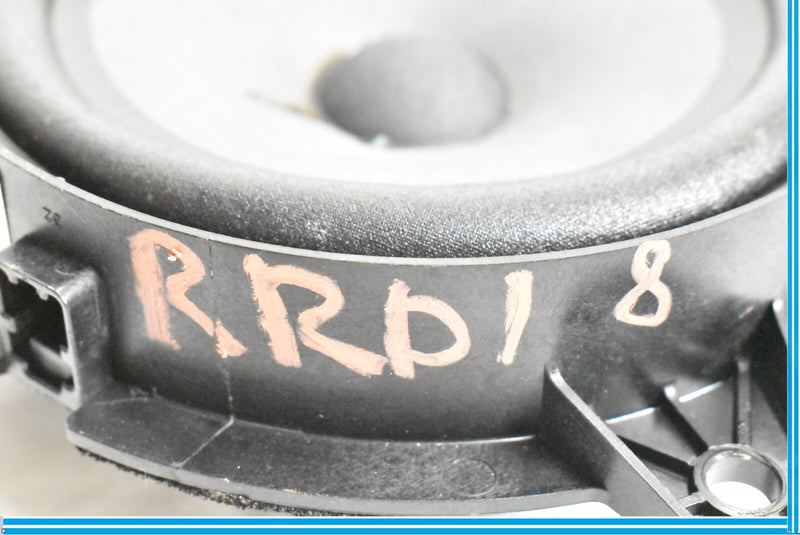 Load image into Gallery viewer, 03-12 Maserati Quattroporte Rear Right Passenger Door Audio Speaker 191369 Oem
