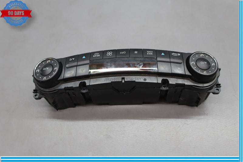 Load image into Gallery viewer, 06-11 Mercedes W219 CLS550 A/C AC Heater Climate Control Unit Black Oem

