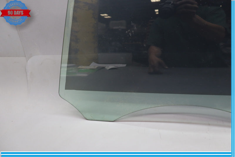 Load image into Gallery viewer, 11-18 Porsche Cayenne 958 Hybrid S Front Left Driver Side Door Window Glass Oem
