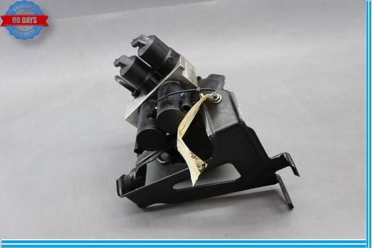 00-06 Mercedes W215 CL55 S55 AMG Front ABC Hydraulic Valve Block Suspension Pump