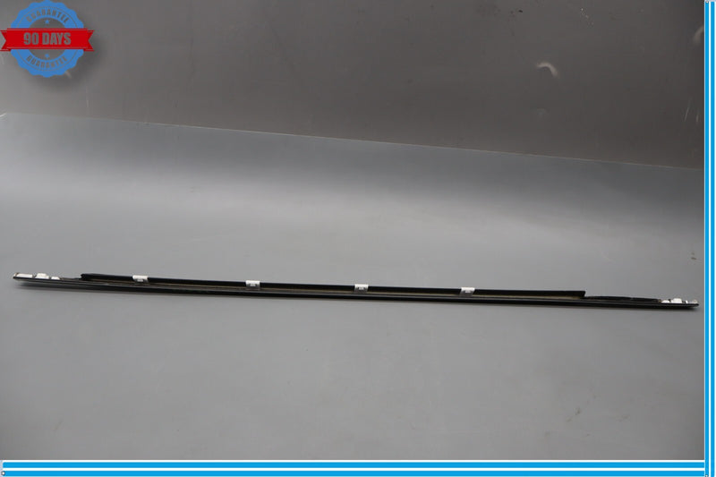 Load image into Gallery viewer, 15-20 Hyundai Genesis Front Right Passenger Side Door Window Molding Trim Oem
