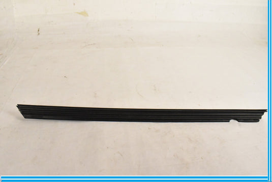 MERCEDES C300 W204 FRONT RIGHT DOOR WINDOW BELT WEATHERSTRIP SEAL OEM 2008-14