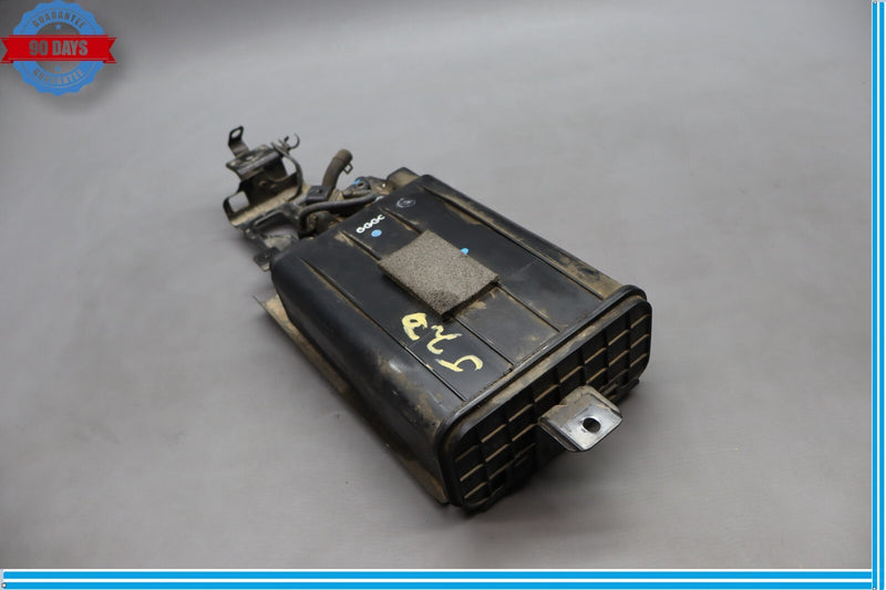 Load image into Gallery viewer, 11-16 Hyundai Equus Sig Fuel Gas Charcol Vapor Evaporator Canister System Oem
