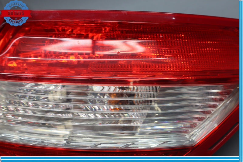 Load image into Gallery viewer, 08-14 Mercedes W204 C350 C300 C63 Rear Right Passenger Side Tail Light Lamp Oem
