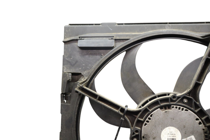 Load image into Gallery viewer, 07-10 BMW X5 E70 Front Engine Radiator Cooling Fan Motor Assembly 56057110 Oem
