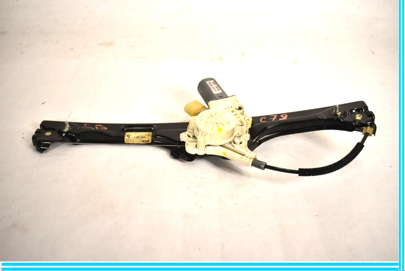 Load image into Gallery viewer, 2007 - 2013 BMW X5 E70 REAR RIGHT PASSENGER SIDE WINDOW REGULATOR W/ MOTOR OEM

