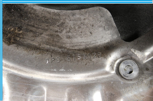 11-18 Porsche Cayenne Right Passenger Side Spindle Knuckle Hub Oem