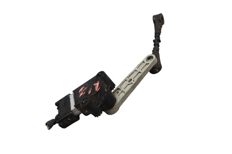 Load image into Gallery viewer, 10-13 Range Rover Sport L320 Suspension Height Level Sensor LR023649  Oem
