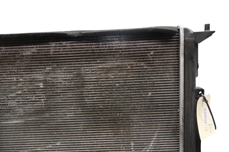 Load image into Gallery viewer, 15-18 Hyundai Genesis G80 Engine Motor Coolant Cooling Radiator Oem
