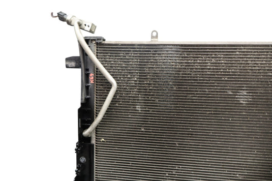 08-17 Mercedes W212 E350 GLK350 Engine Radiator Cooling A/C Air Condenser Oem
