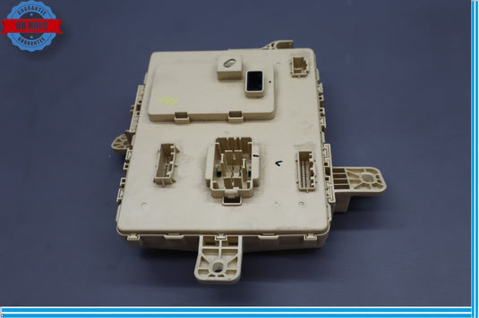 2015 Hyundai Genesis SIG Dash Fuse Relay Junction Box Fusebox Block Oem