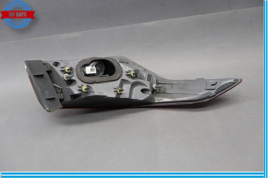 15-17 Hyundai Genesis G80 Rear Right Side Outer Tail Light Lamp Assembly Oem