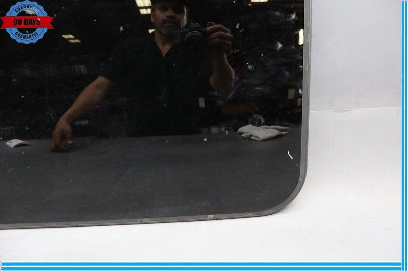 Load image into Gallery viewer, 12-18 Audi A7 Quattro S7 Sun Roof Sunroof Moonroof Window Glass Panel Oem
