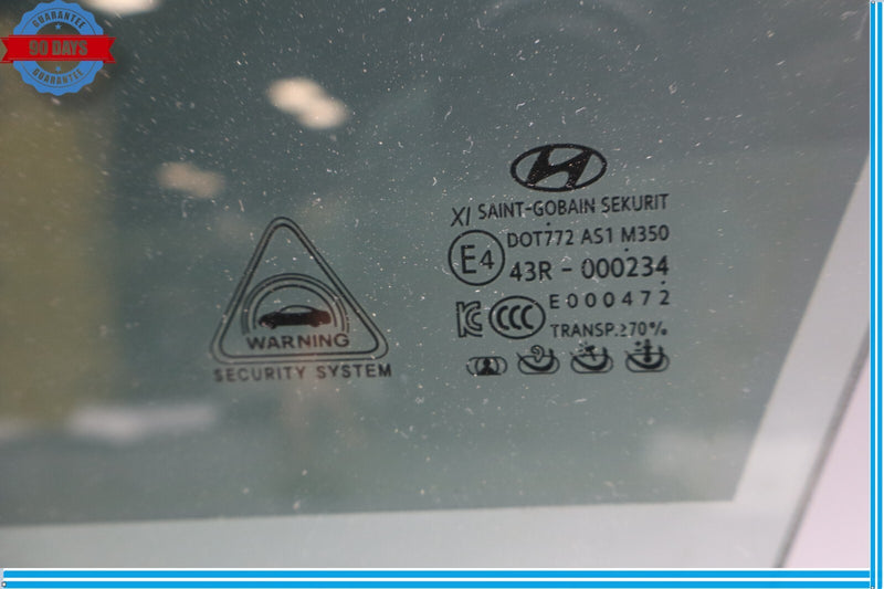 Load image into Gallery viewer, 15-16 Hyundai Genesis Front Left Driver Side Door Window Auto Glass Oem
