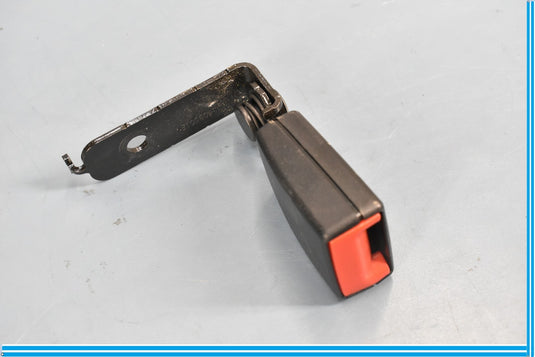 12-18 BMW 650i 640i F12 Rear Left Side Seatbelt Seat Belt Buckle Oem