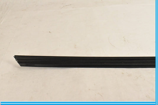 MERCEDES C300 W204 FRONT RIGHT DOOR WINDOW BELT WEATHERSTRIP SEAL OEM 2008-14