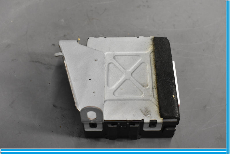 Load image into Gallery viewer, 02-05 Lexus SC430 Anti Theft Warning Alarm Control Module Unit ECU Oem

