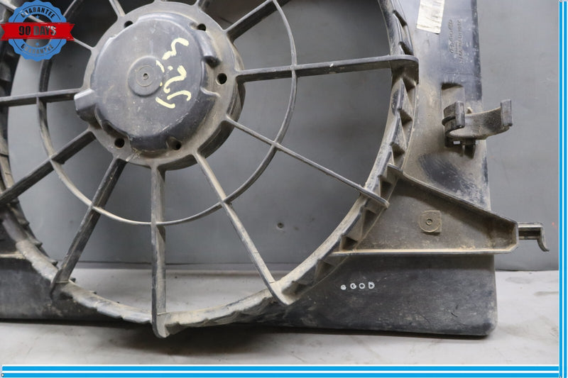 Load image into Gallery viewer, 11-16 Hyundai Equus Signature Engine Motor Radiator Cooling Fan Cover Oem
