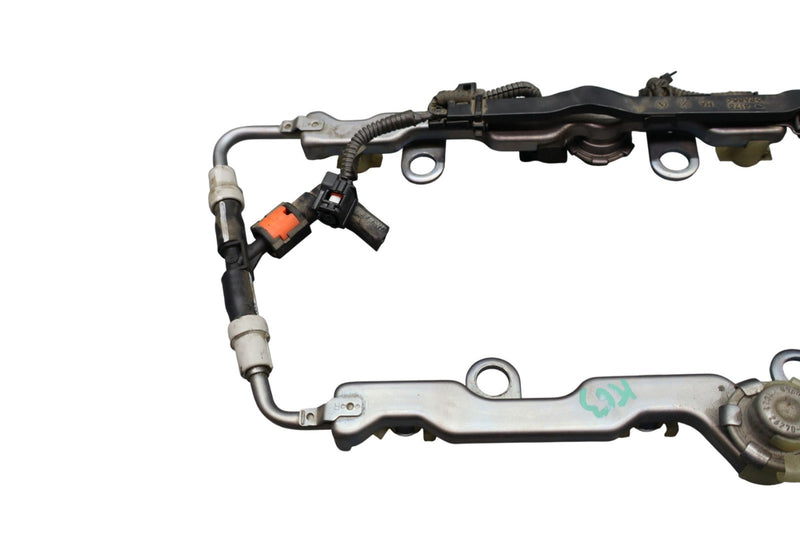 Load image into Gallery viewer, 07-15 Lexus GS450h 3.5 Upper Fuel Rail Injection Line Delivery Pipe Assembly Oem
