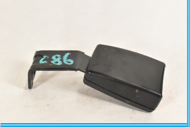 Load image into Gallery viewer, 2007-2010 AUDI S8 - REAR Right SEAT BELT Buckle Receiver / CLIP 4E0857740A
