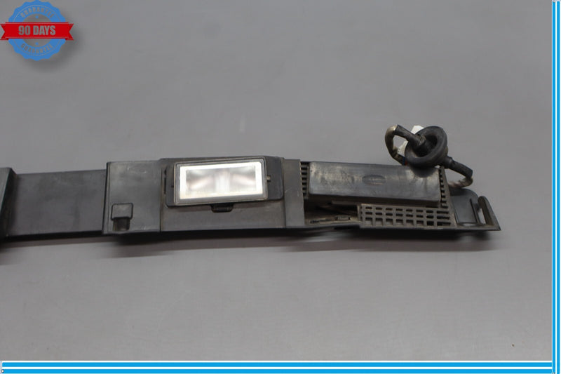 Load image into Gallery viewer, 11-16 Hyundai Equus SIG Rear Trunk Lid License Plate Lamp Assembly Black Oem
