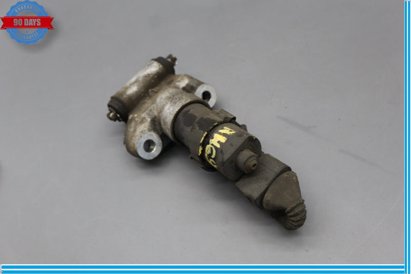 Load image into Gallery viewer, 11-18 Porsche Cayenne 958 Hybrid S Rear Right Parking Brake Motor Actuator Oem
