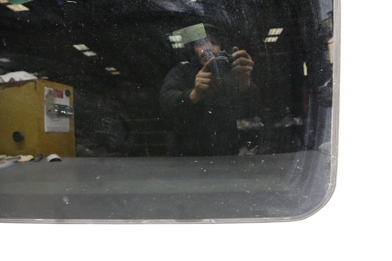 Load image into Gallery viewer, 11-18 Porsche Cayenne 958 Top Upper Sun Roof Sunroof Glass 7P5877021 Oem
