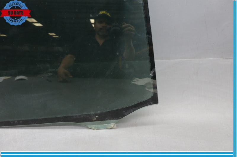 Load image into Gallery viewer, 2014 BMW i3 I01 Rear Left Driver Side Door Window Glass 7288185 Oem
